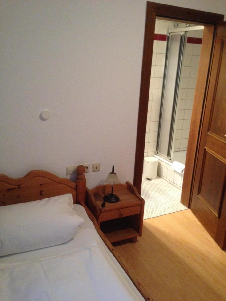 Hotel/Restaurant Nicolai Torkel Konstanz Ngoại thất bức ảnh